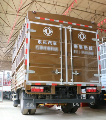 Più ampia parte posteriore leggera Axle Rated Loading del camion 5.5T del camion di consegna del carico del diesel della carrozza